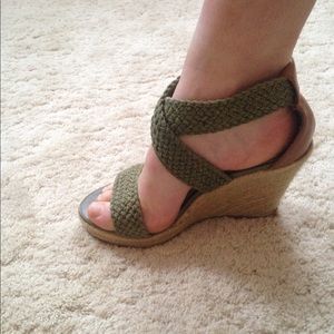 Green strapped wedges